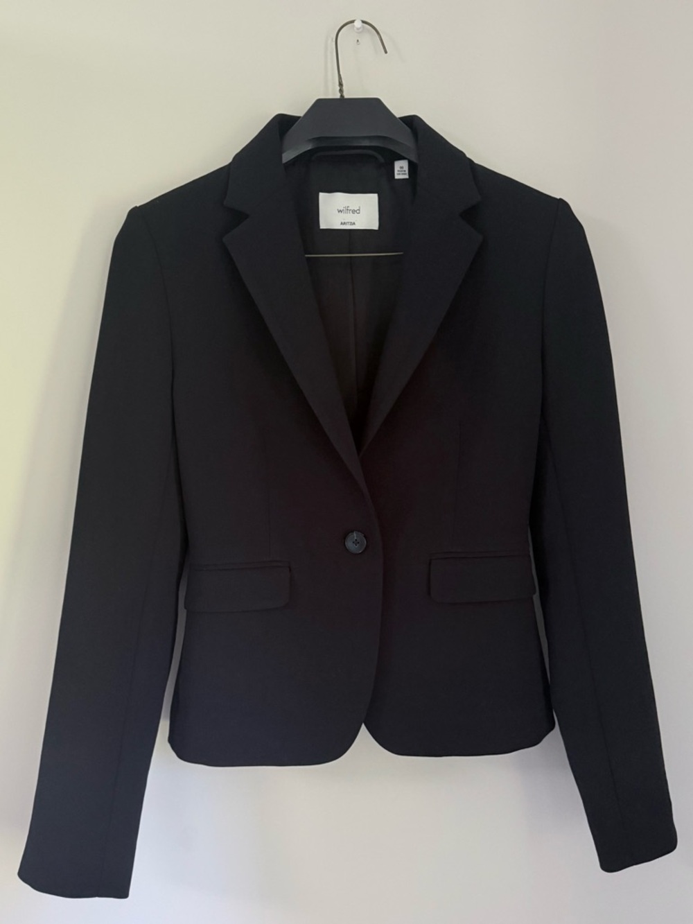 WILFRED Single Button Blazer Black Size 00 EUC